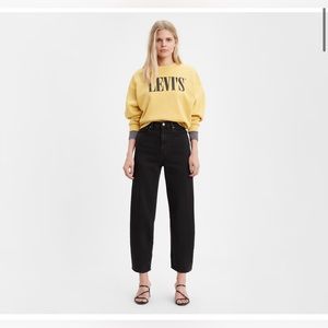 Levi’s balloon jeans
